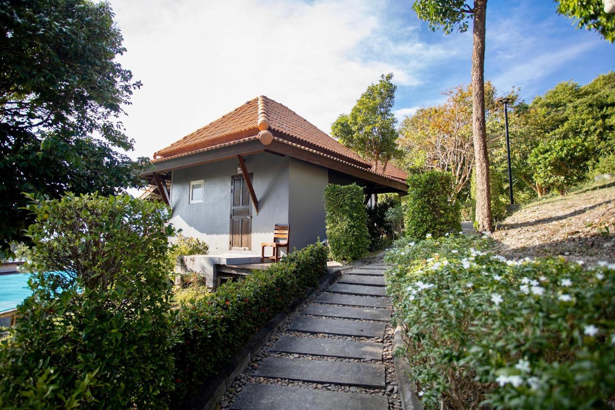Bakantiang Resort Koh Lanta Exterior photo
